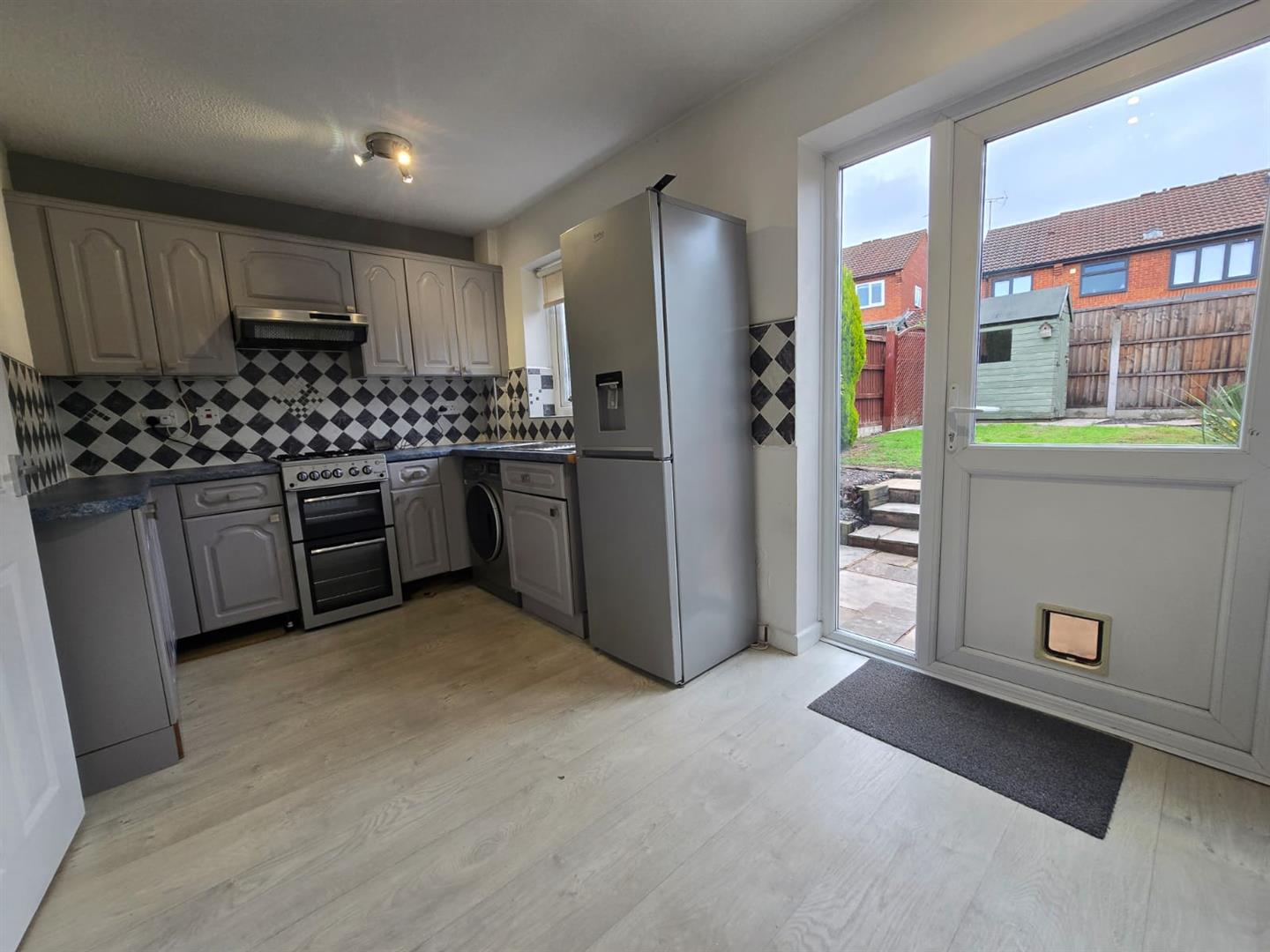 Peregrine Grove, Kidderminster